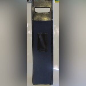 NEW Chaps Navy Canvas & Brown Faux Leather Wine Bottle Carrier Case with Pocket